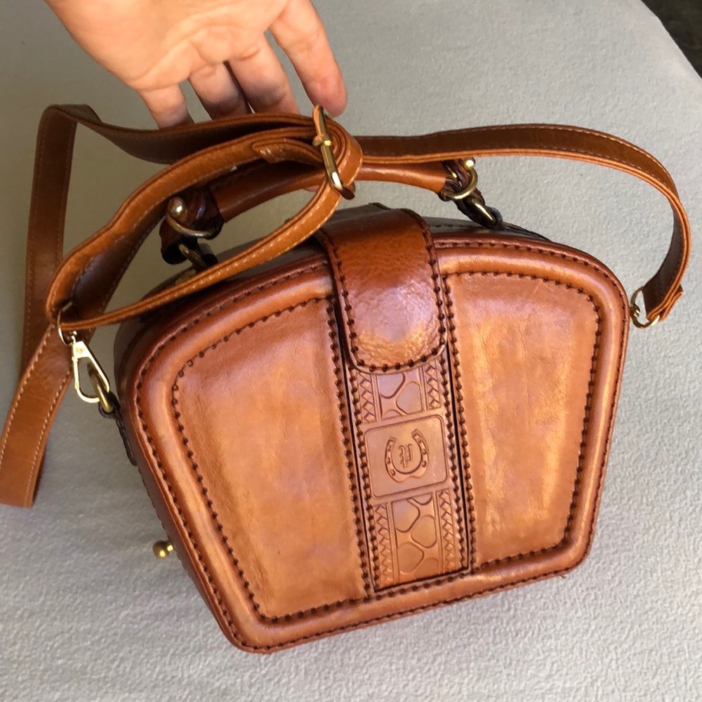Pegasus beautiful tote/ crossbody bag